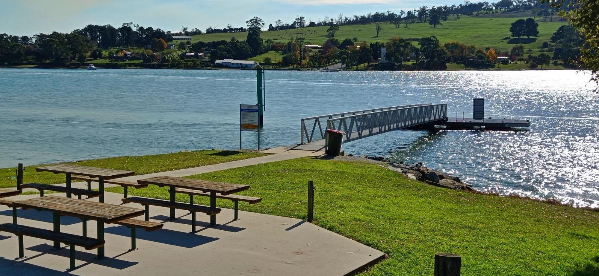 Rosevears Riverview Hotel Exterior foto